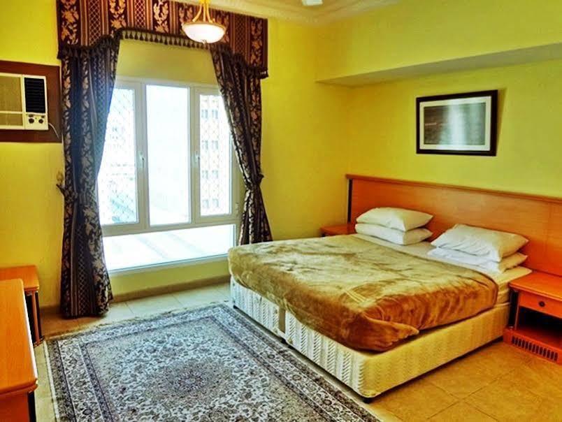 Muscat International Hotel ภายนอก รูปภาพ