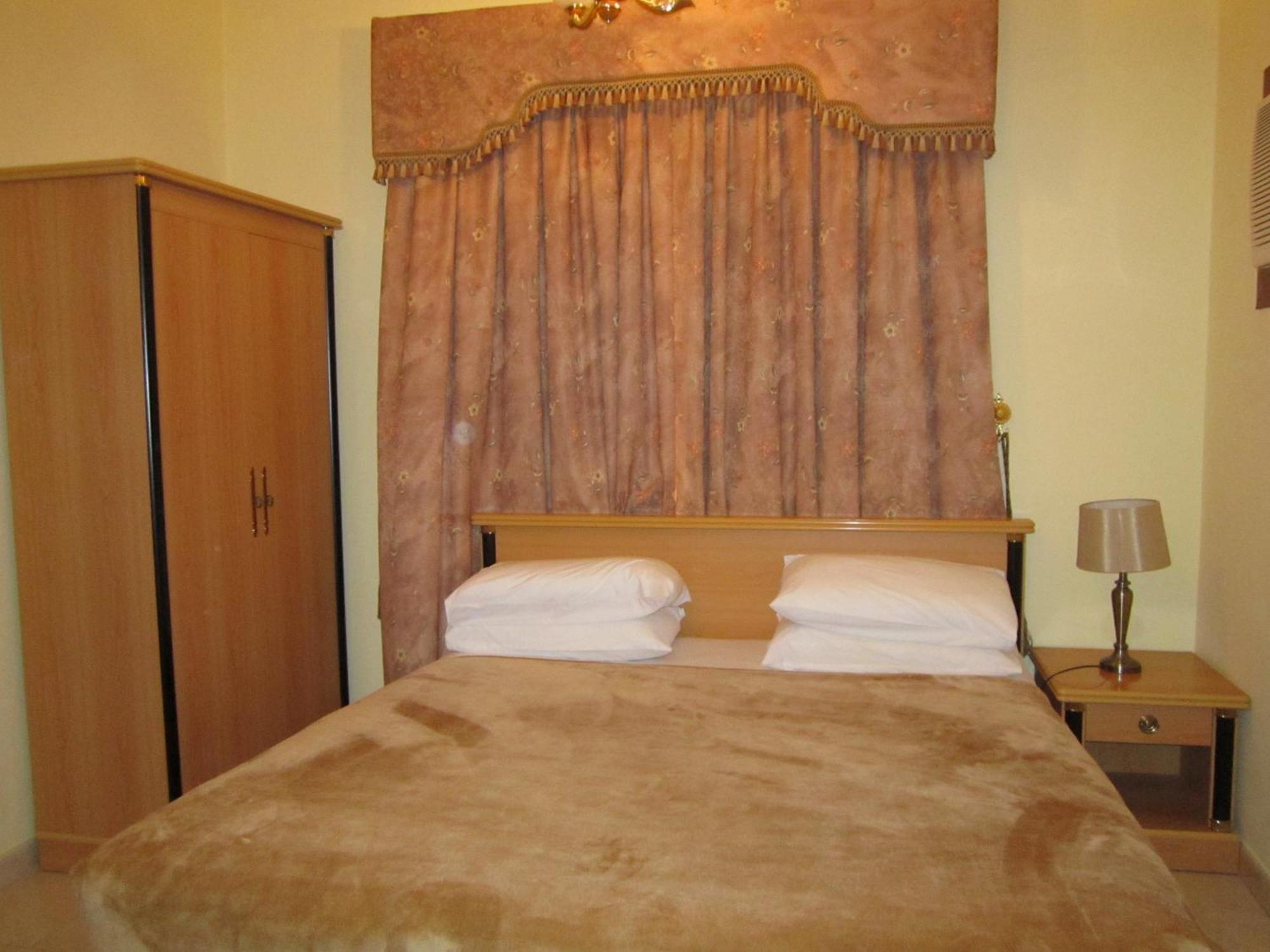 Muscat International Hotel ภายนอก รูปภาพ