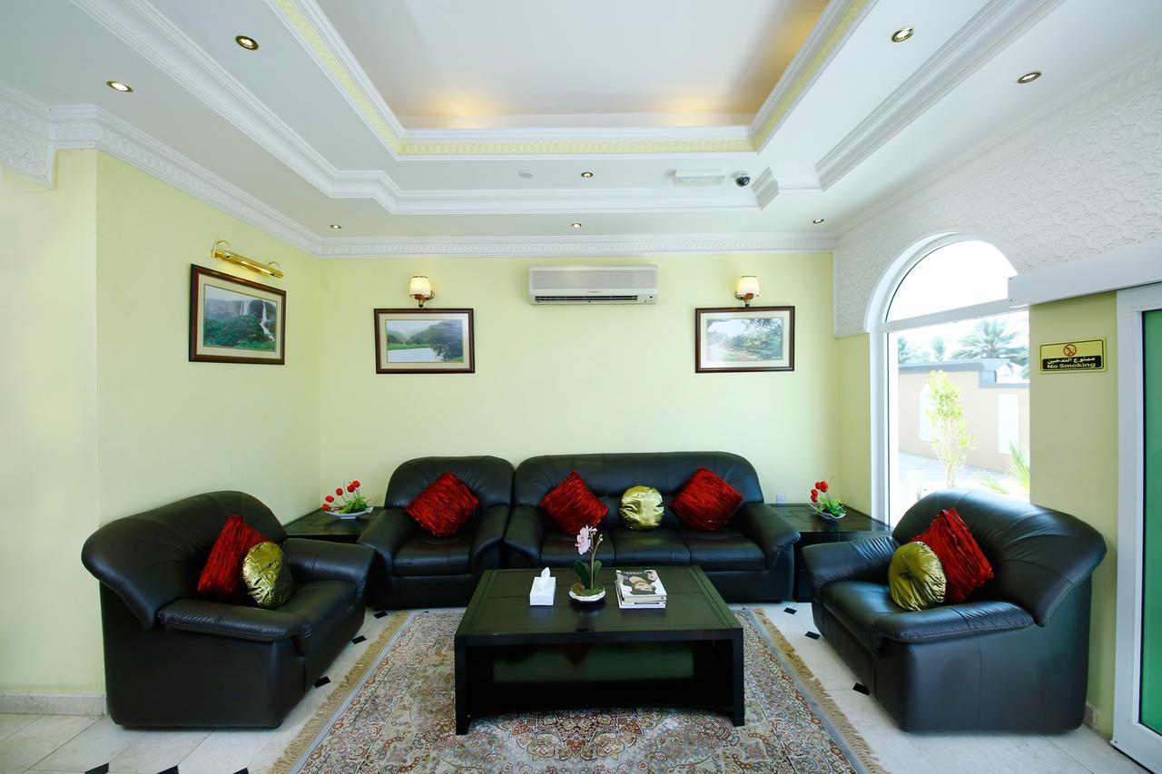 Muscat International Hotel ภายนอก รูปภาพ