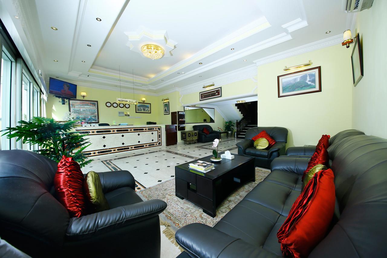 Muscat International Hotel ภายนอก รูปภาพ
