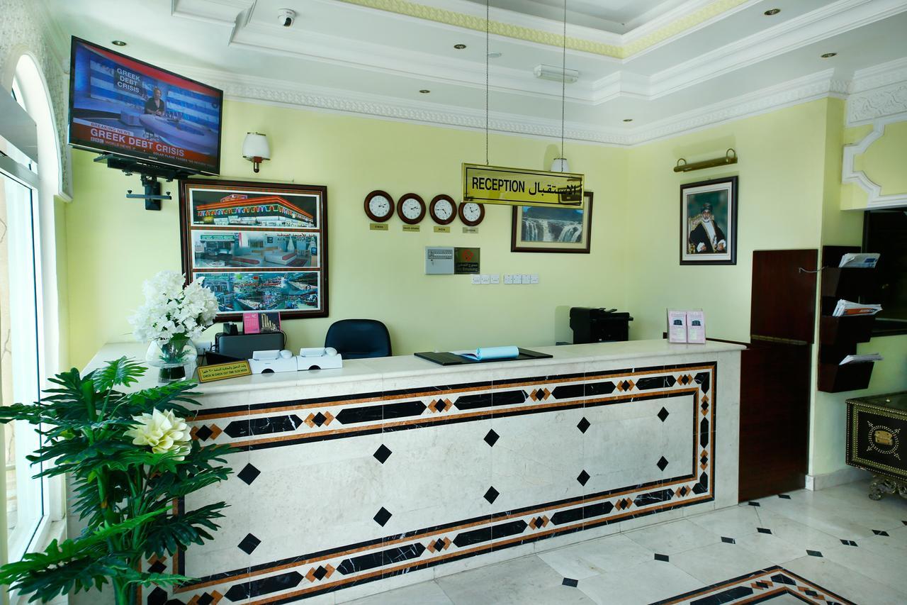 Muscat International Hotel ภายนอก รูปภาพ